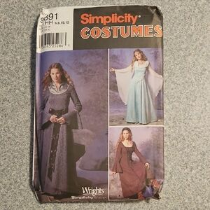 Simplicity Theater Costume Renaissance Gown